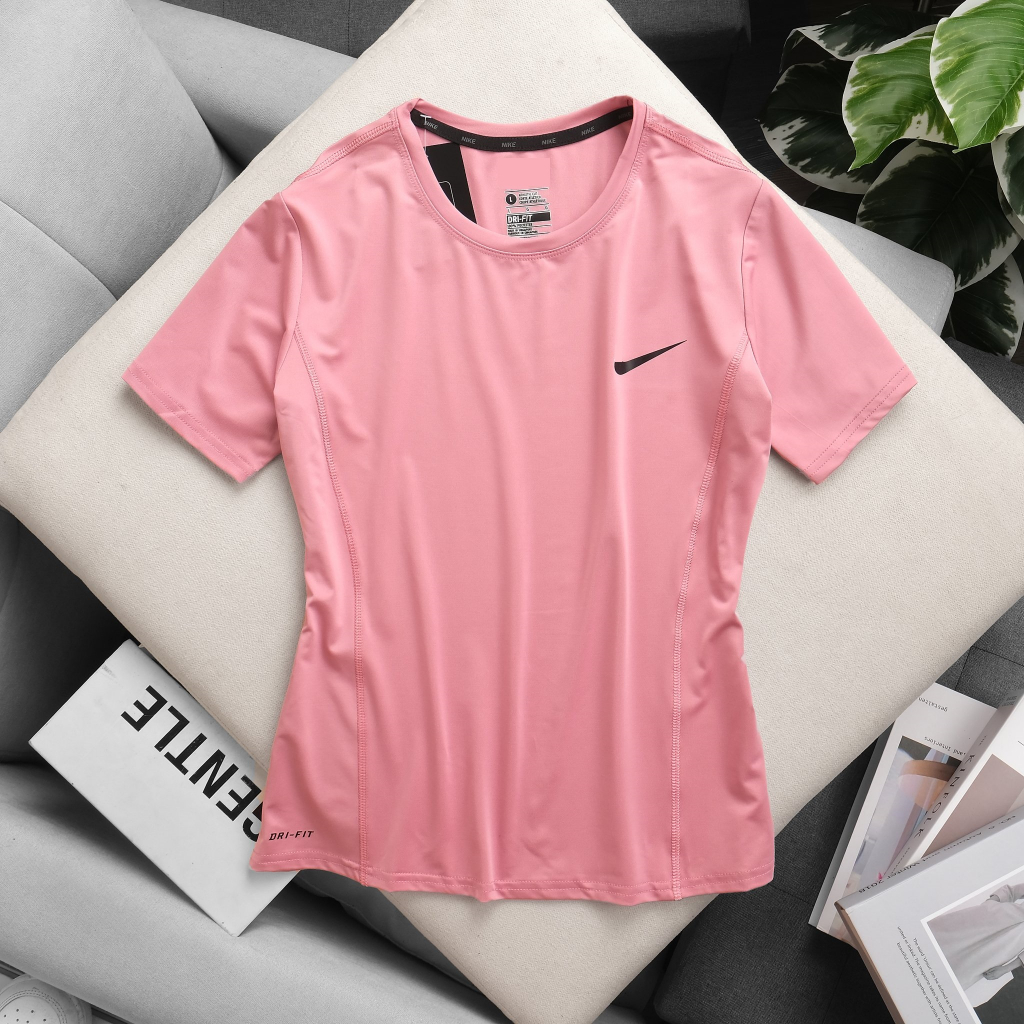 Áo thun thể thao nữ cổ tròn, có logo sau lưng, poly lạnh 4 chiều hàng loại I cao cấp đủ size M -2XL(40-75kg)