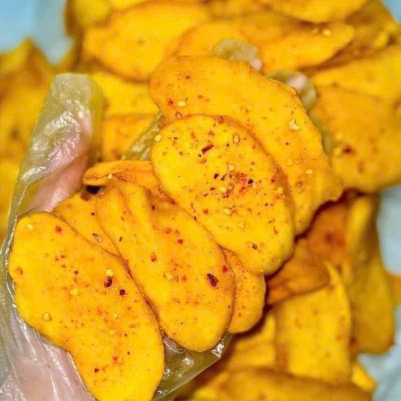 (NEW) Dried Mango with Salt and Chili, Whole Piece, Especially Spicy and Sour Taste, Soft and Fiber-Free