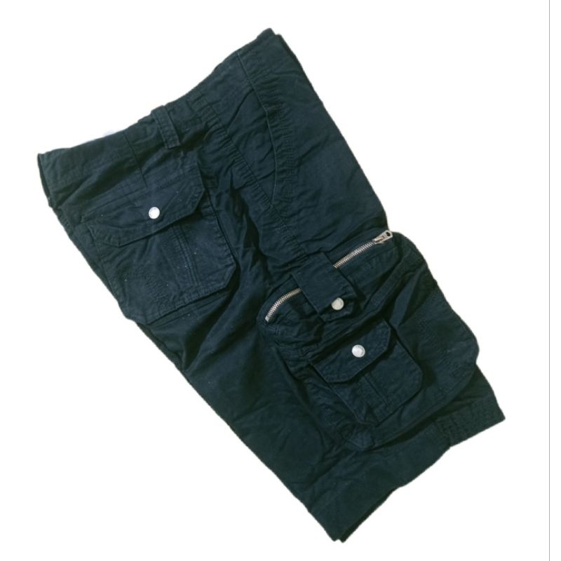 Khaki cotton box shorts - Durable, beautiful and convenient for all activities.